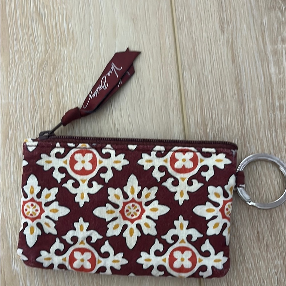 Vera Bradley Red and White Patterned Keychain Wallet - Picture 7 of 11